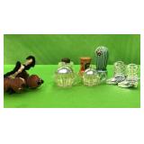 443 - LOT OF VINTAGE SALT & PEPPER SHAKERS (A42)