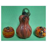 548 - ART GLASS PUMPKINS & GOURD (A55)