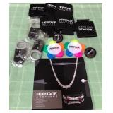 513 - LOT OF HERITAGE AUCTIONS PROMOTIONAL ITEMS