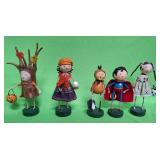 548 - MIXED LOT OF HALLOWEEN FIGURINES (A81)