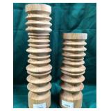 43 - NEW WMC PAIR OF DECORATIVE VASES (A3)