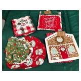 43 - NEW WMC CHRISTMAS KITCHEN LINENS, DISH COVERS