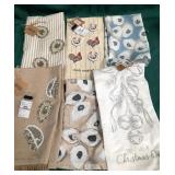 43 - NEW WMC MUD PIE TOWELS (B79)