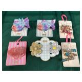 43 - NEW WMC MUD PIE HAIR ACCESSORIES (A44)