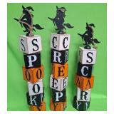548 - SPOOKY, CREEPY, SCARY HANGERS MAX 29" (A138)