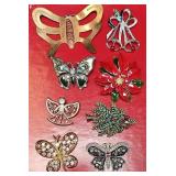 11 - LOT OF COSTUME JEWELRY BROOCHES (87)