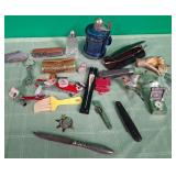 N - MIXED LOT OF COLLECTIBLES (D97)