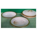 N - VINTAGE SERVING BOWLS (D104)