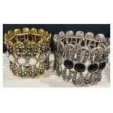 H -TWO STRETCH BANGLE BRACELETS