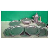 N - SILVER-TONE METAL DISHWARE (B71)