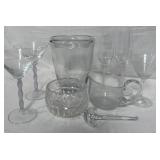N - MIXED LOT OF COLLECTIBLE GLASSWARE (C292)
