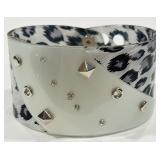 H -TRANSLUCENT ANIMAL PRINT BRACELET