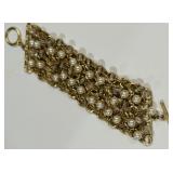 H -MULTI-STRAND PEARL BRACELET