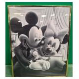 N - DISNEY MICKIE & MINNIE B&W PRINT FRAMED (B22)