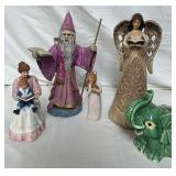 N - MIXED LOT OF COLLECTIBLE FIGURINES (C11)