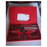 Hanson Tap & Die Set complete Hanson Tap & Die Set complete