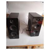 LG Bookshelf Speakers FBS162 LG Bookshelf Speakers FBS162