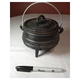 Potjie Pot 1/4 Cast Iron