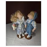 15" Porcelain Kissing Dolls