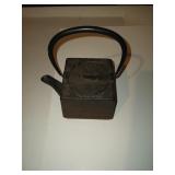 Cast Iron Square Kettle
