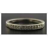 10kt Gold Antique Diamond Wedding Band