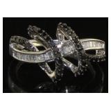 10kt Gold 1.00 ct Black & White Diamond Ring