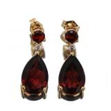14kt Gold Natural 5.11 ct Garnet & Diamond Earring