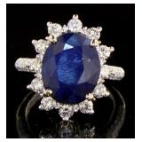 14kt Gold 8.23 ct Oval Sapphire & Diamond Ring