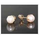 14kt Gold 6 mm Natural Pearl Earrings