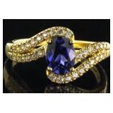 10kt Gold Oval 2.00 ct Sapphire & White Topaz Ring
