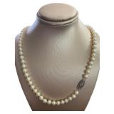 14kt Gold Vintage 22" Natural Pearl Strand