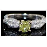 18kt Gold 1.53 ct Cushion Yellow Diamond Ring