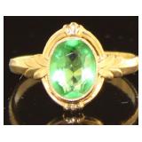 10kt Gold Antique Natural Peridot Ring