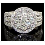 10kt Gold Brilliant 3.00 ct Diamond Dinner Ring
