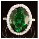 Stunning Oval 5.50 ct Emerald & White Topaz Ring