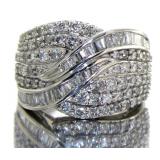 10kt Gold 2.00 ct Round & Baguette Diamond Ring