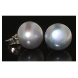 Beautiful Gray Freshwater Pearl Stud Earrings