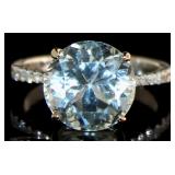 14kt Gold 5.59 ct  Aquamarine & Diamond Ring