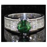 18k White Gold 2.74 ct Fancy Green Diamond Ring