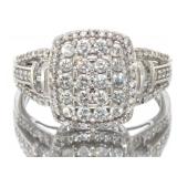 10kt Gold Brilliant 1.00 ct Diamond Dinner Ring