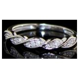 10kt Gold Antique Style Diamond Wedding Band