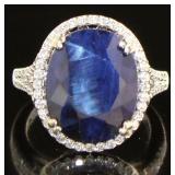 14kt Gold 11.10 ct Oval Sapphire & Diamond Ring