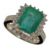 14kt Gold 5.18 ct Emerald & Diamond Ring