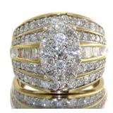 10kt Gold Oval 2.00 ct Diamond Cocktail Ring