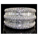 18kt Gold Brilliant 2.68 ct Baguette Diamond Ring