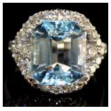 14kt Gold 10.17 ct Aquamarine & Diamond Ring