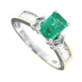 18kt Gold Natural Emerald & Diamond Ring