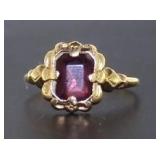 14kt Gold Antique Red Stone Ring