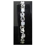 Briliant 2.50 ct White Topaz Infinity Bracelet