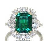 18kt Gold 3.97 ct Emerald & Diamond Ring